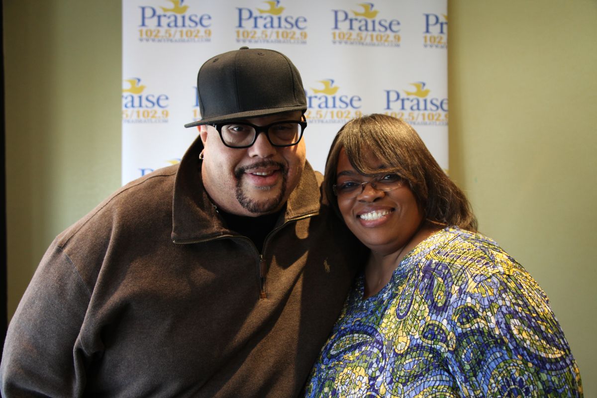 Fred Hammond Meet & Greet at Praise 102.5/102.9 [PHOTOS]