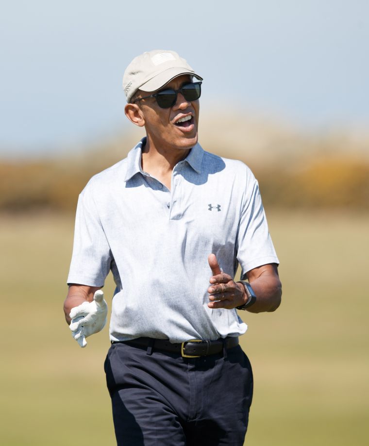 Former President Obama Plays Golf in St Andrews
