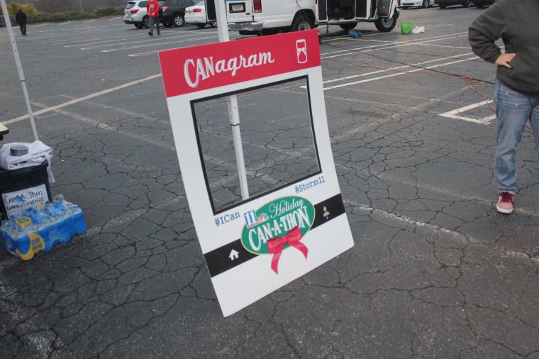 Holiday Can-A-Thon At Cumberland Mall