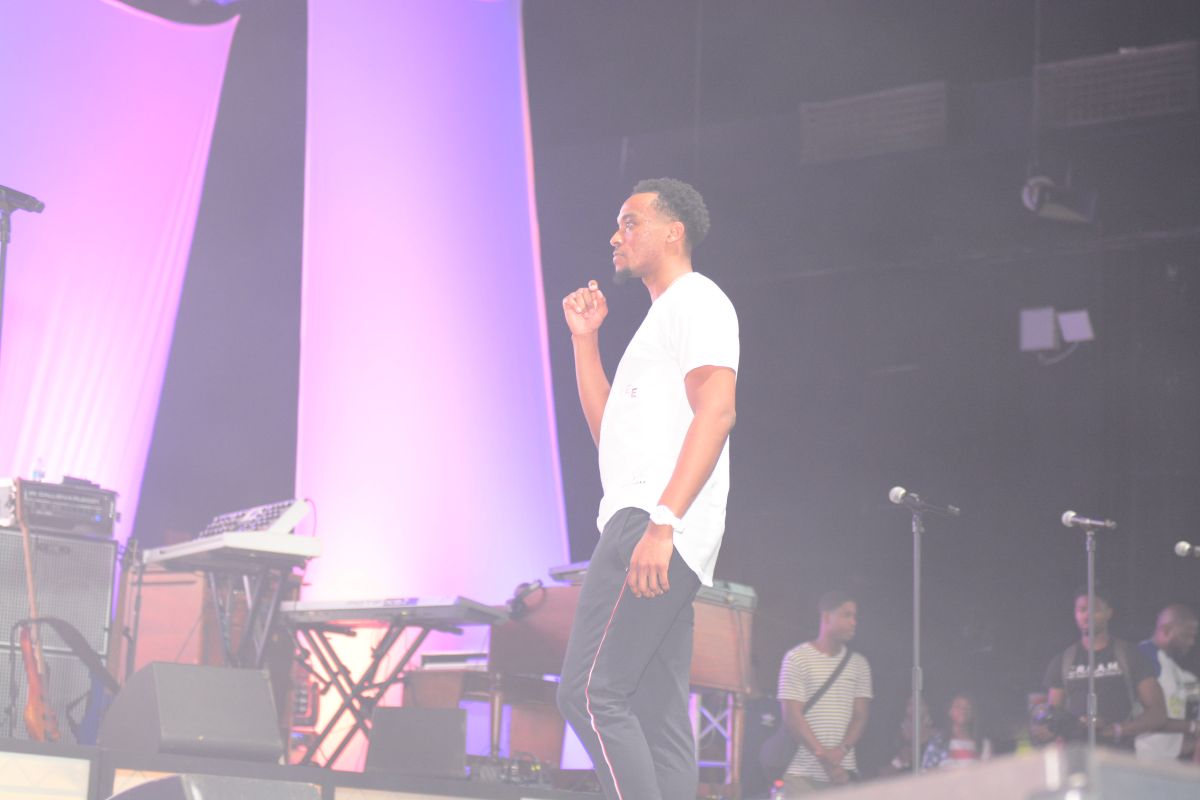 Jonathan McReynolds Praise In The Park