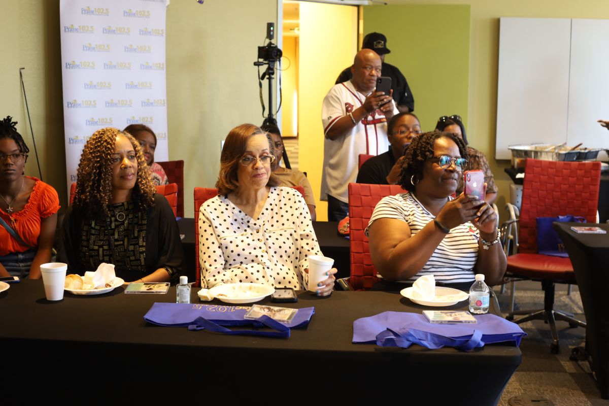 Bebe Winans Meet & Greet