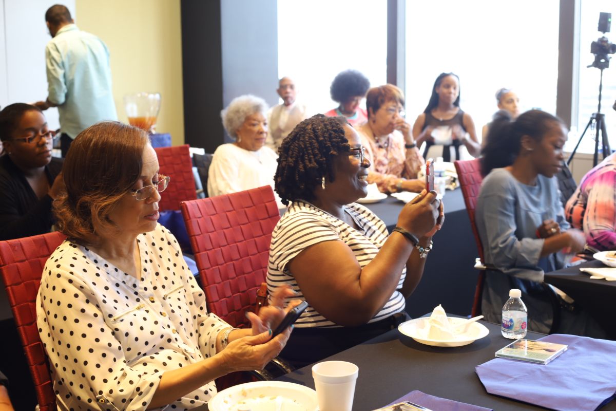 Bebe Winans Meet & Greet