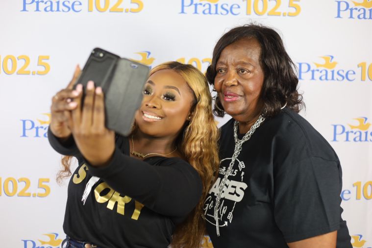 Jekalyn Carr Meet & Greet Praise In The Park