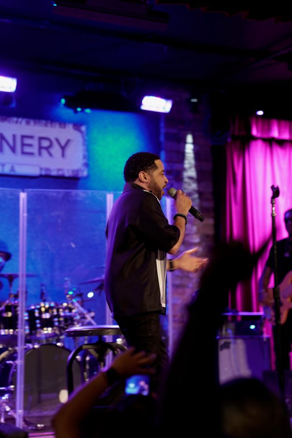 Smokie Norful Vids & Pics and Robert Jackson Vids