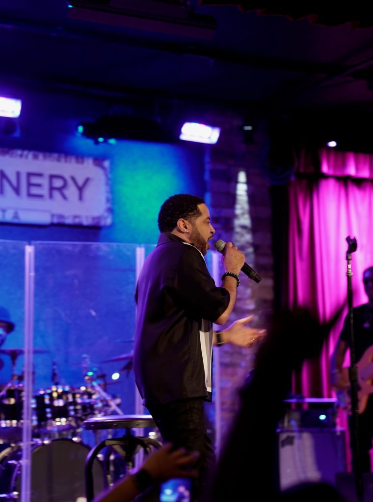 Smokie Norful Vids & Pics and Robert Jackson Vids