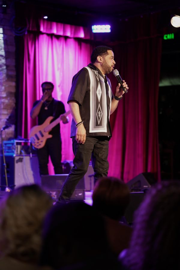 Smokie Norful Vids & Pics and Robert Jackson Vids