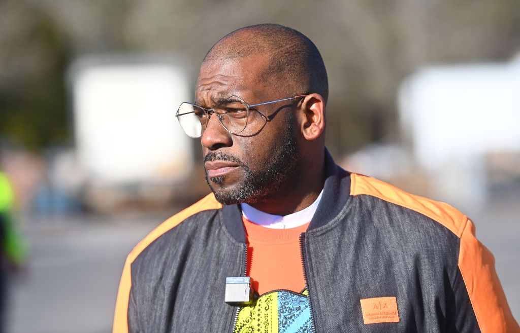 Pastor Jamal Bryant Joins PETA To Fight Food Deserts