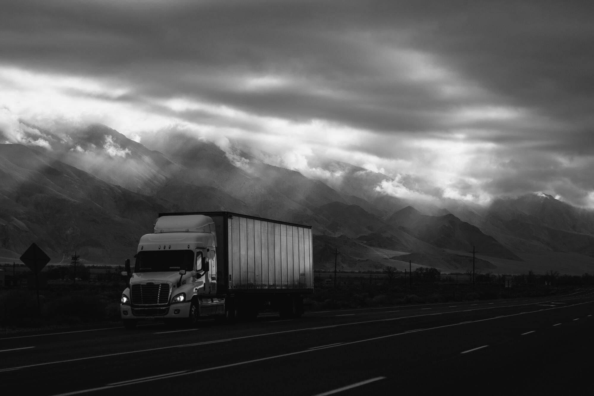 How extreme heat is affecting trucks, roads, and driver safety